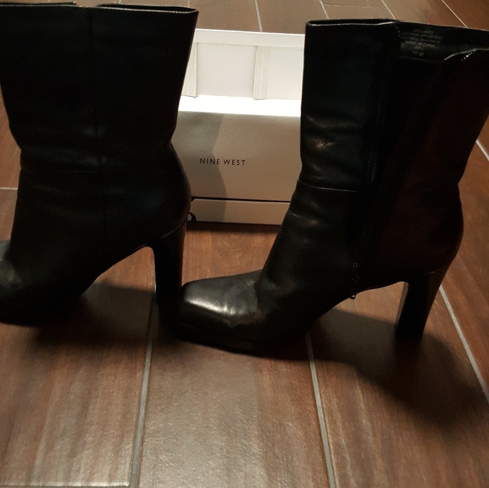 Nine West boots